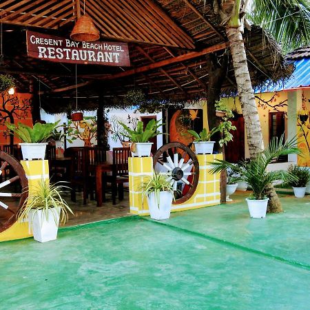 Cresent Bay Beach Hotel Arugam Bay Exterior photo