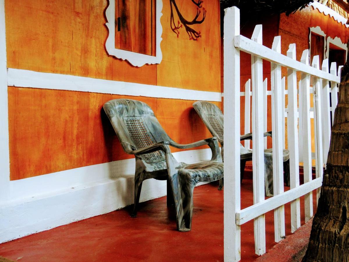 Cresent Bay Beach Hotel Arugam Bay Exterior photo