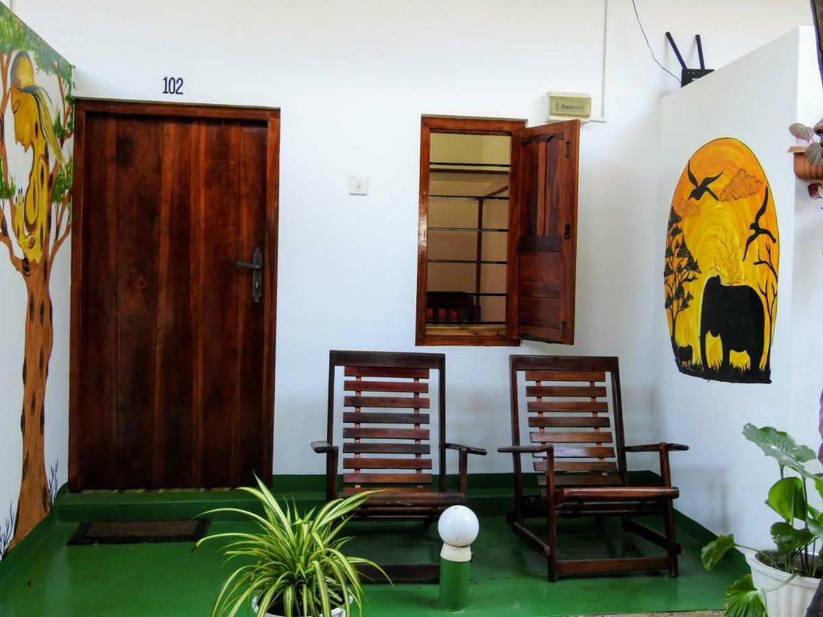 Cresent Bay Beach Hotel Arugam Bay Exterior photo